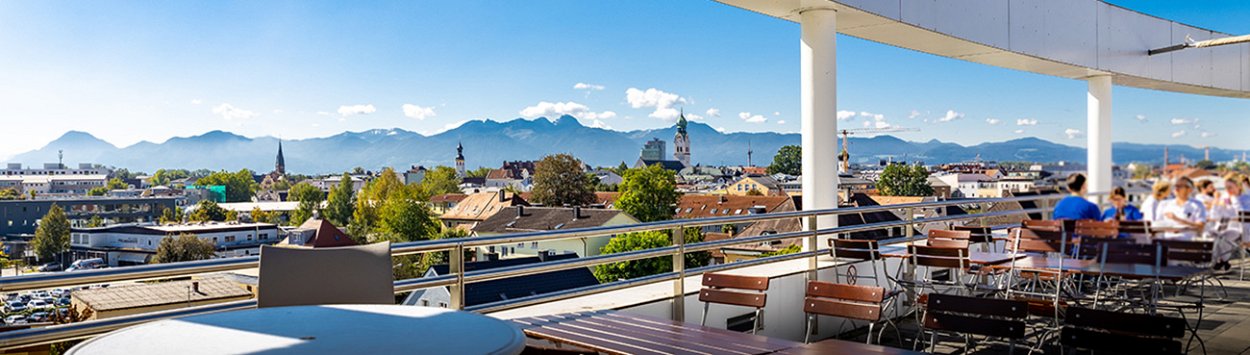 Unsere Cafeteria im RoMed Klinikum Rosenheim Unsere Cafeteria im RoMed Klinikum Rosenheim